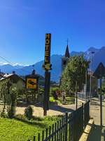 Entrance Sign to La Roche