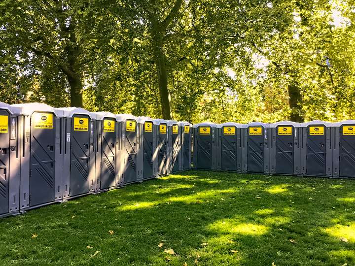 Port-a-potties for the Queen's Line
