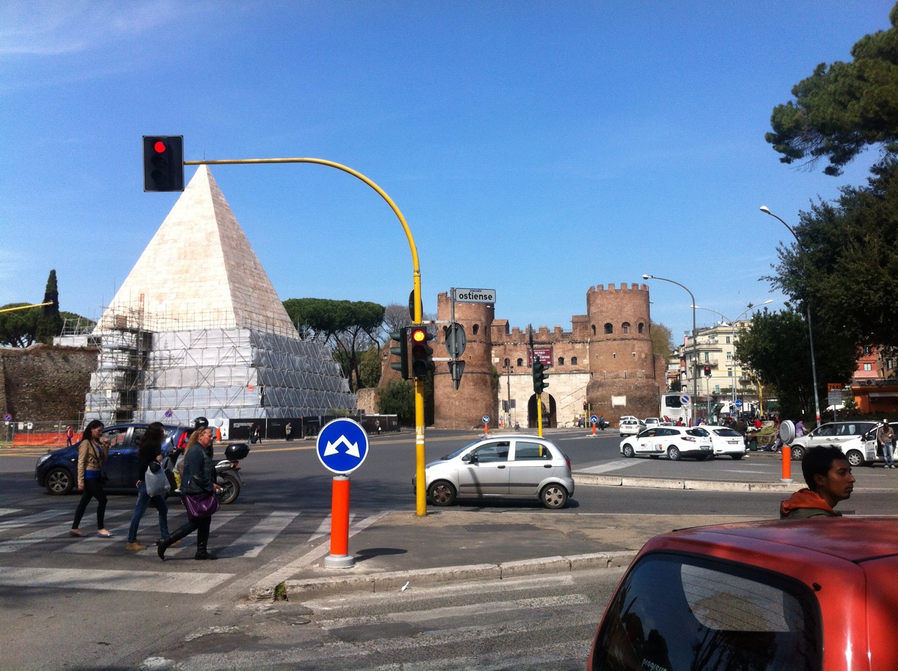 The pyramid and castle on the way to lunch