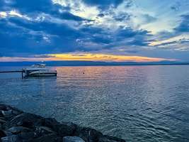 Sunset in Lac Léman, France