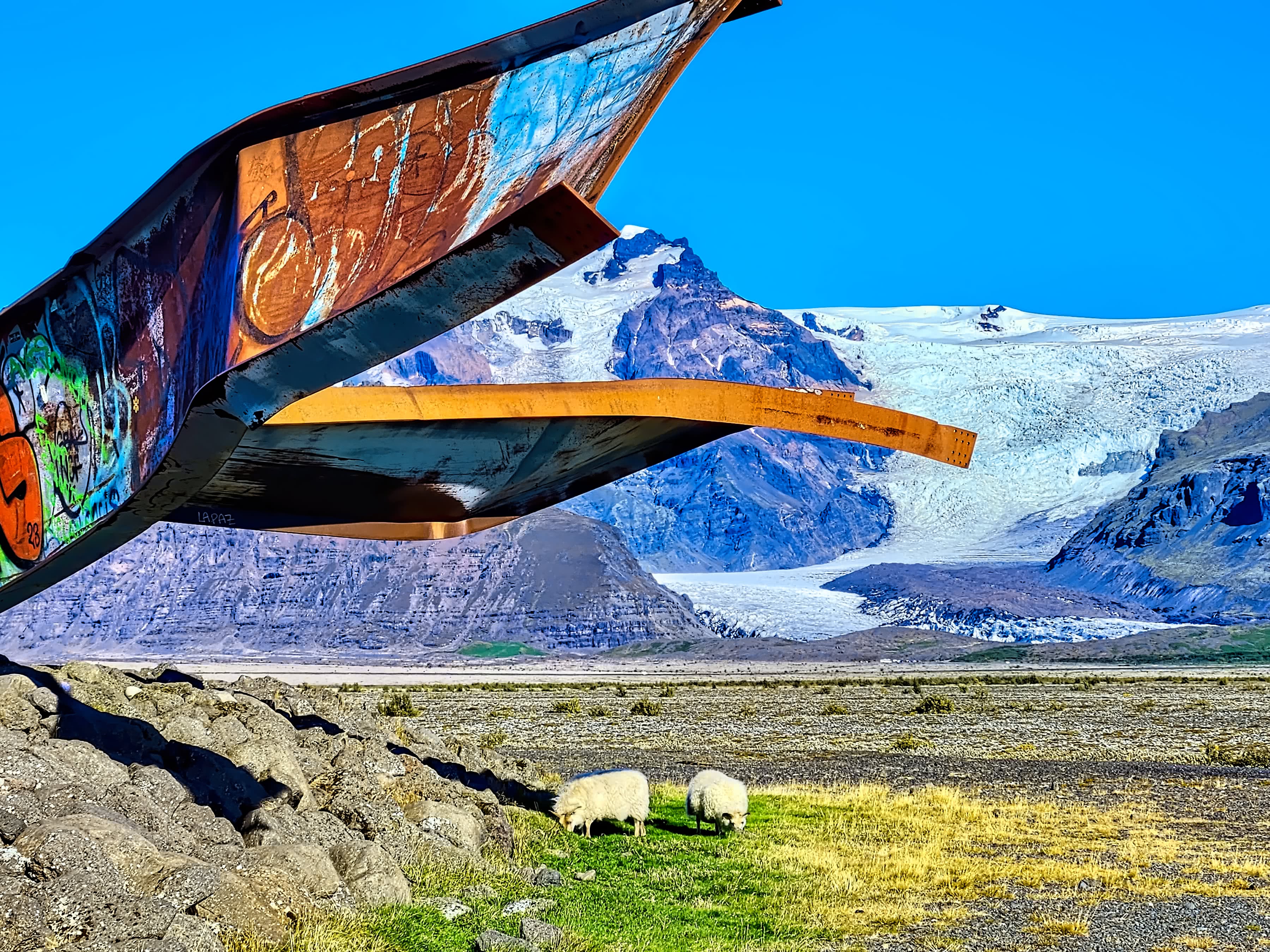 Skeiðará Bridge Monument